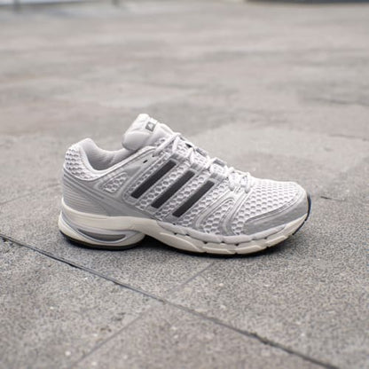ADISTAR CONTROL 5 SHOES - Silver Metallic / Grey One / Core Black