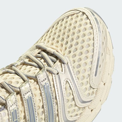 ADISTAR CONTROL 5 SHOES - Cloud White / Halo Silver / Acid Orange