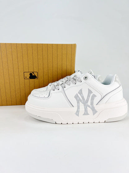 MLB Sneaker 147 - view 1