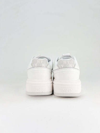 MLB Sneaker 147 - view 3