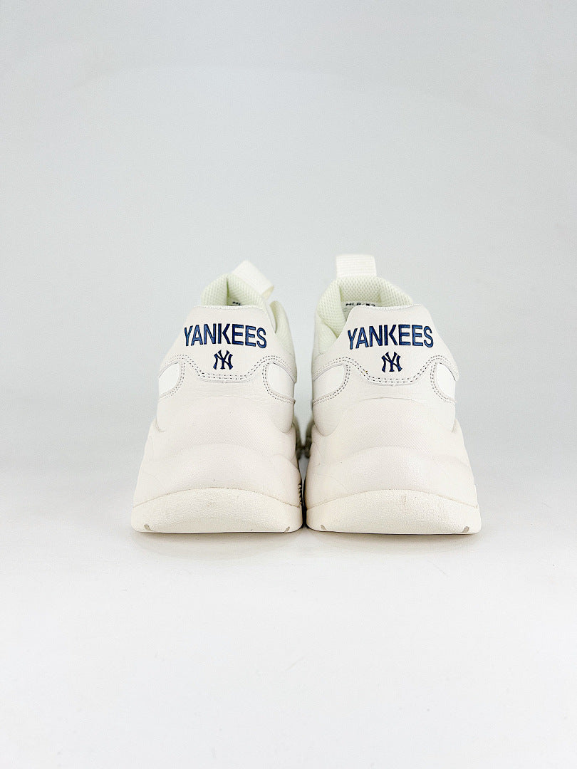 MLB Sneaker 179 - view 3